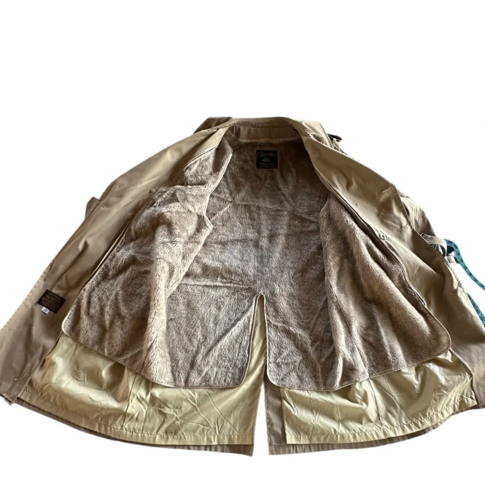 Clipper Mist Vintage Trench Coat • Khaki • Removable Fur Interior • Size 46 Reg. - Picture 3 of 8